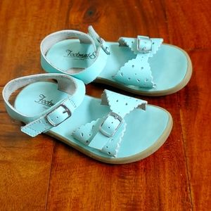 Footmates Sandals size 9 Mint color.